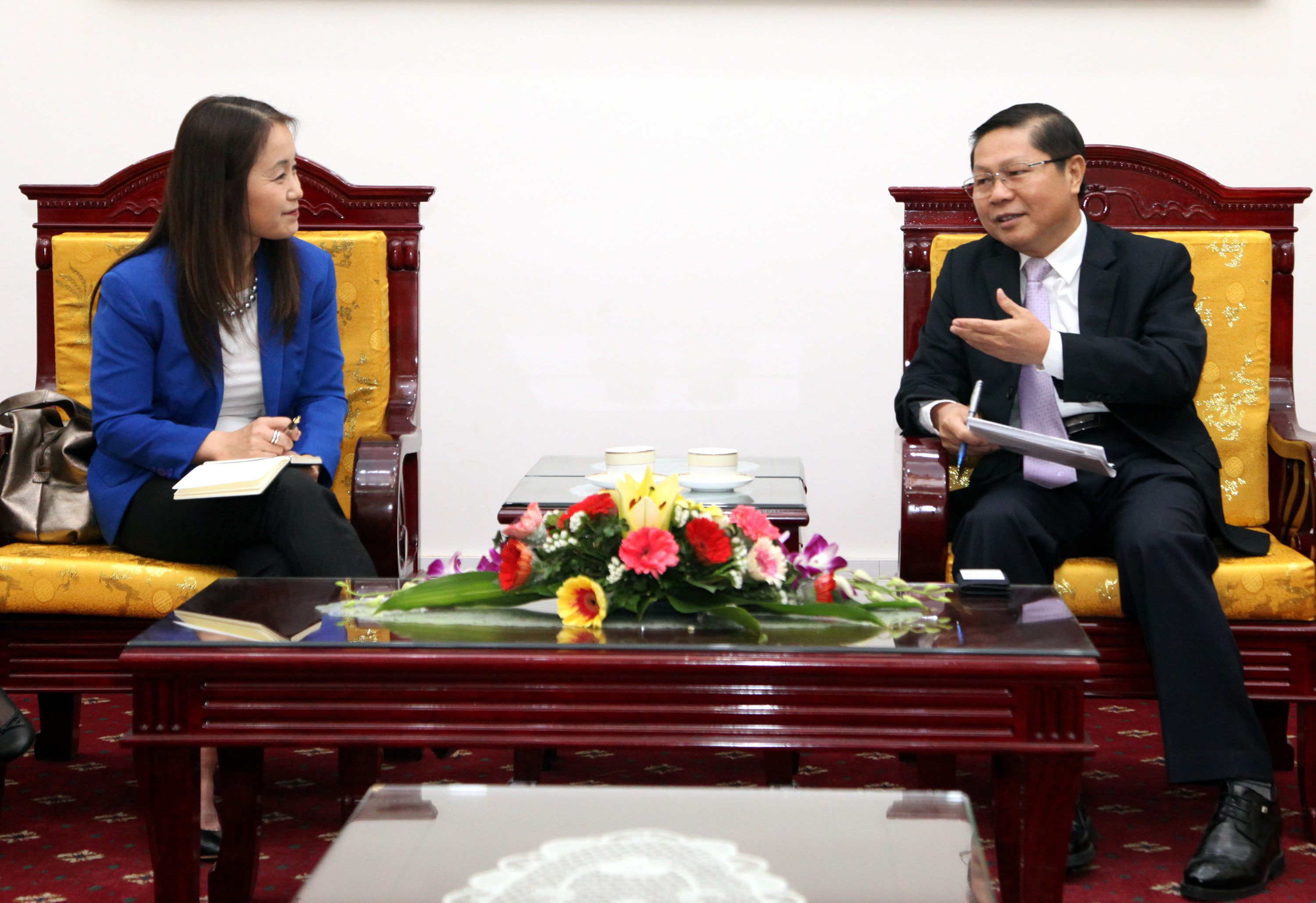 Deputy Minister Le Tan Dung receives Head Representative of United Nations Population Fund in Vietnam